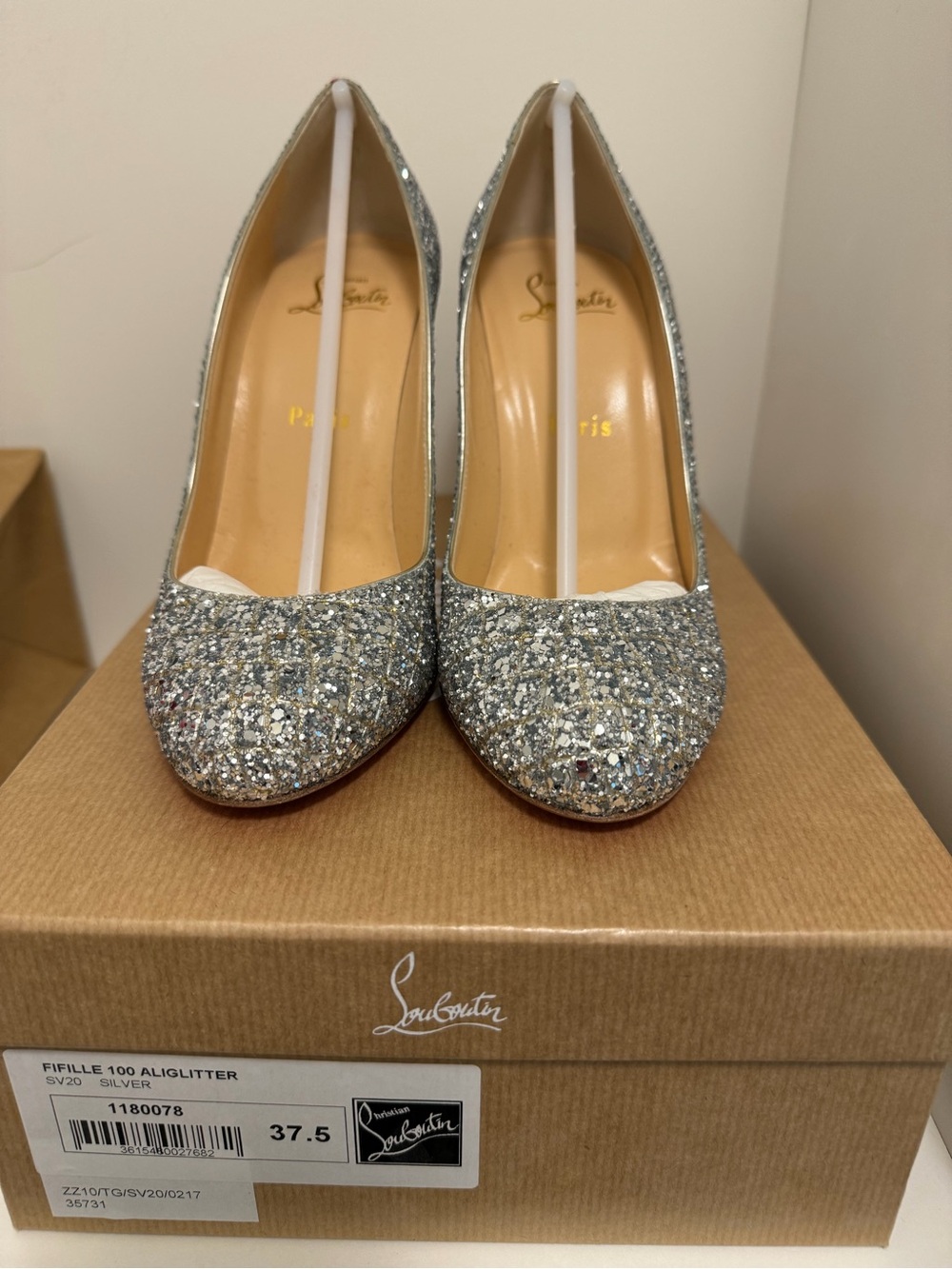 *NEW* Christian Louboutin Silver Glitter Pointed Toe Pumps - Picture 2 of 4